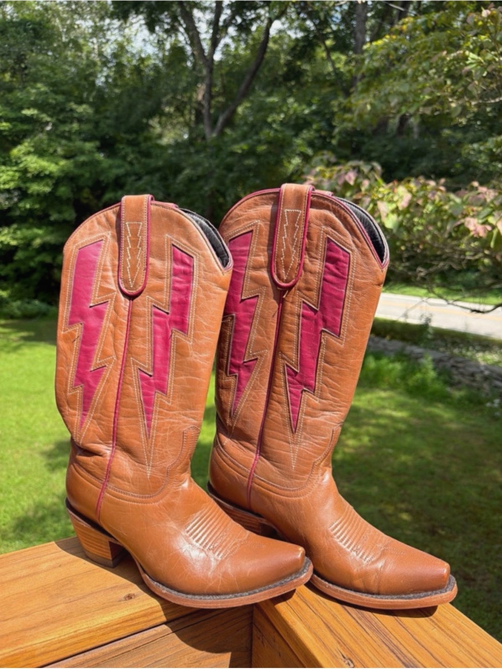 Vintage Allen’s Women’s Tan Brown Leather Cowboy Boots with Pink Red Accent